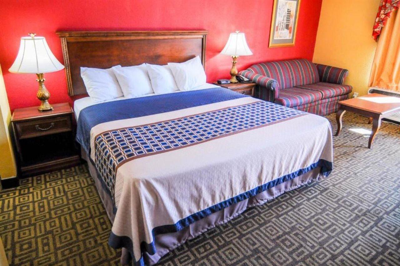 Heritage Inn Милиджвил Екстериор снимка